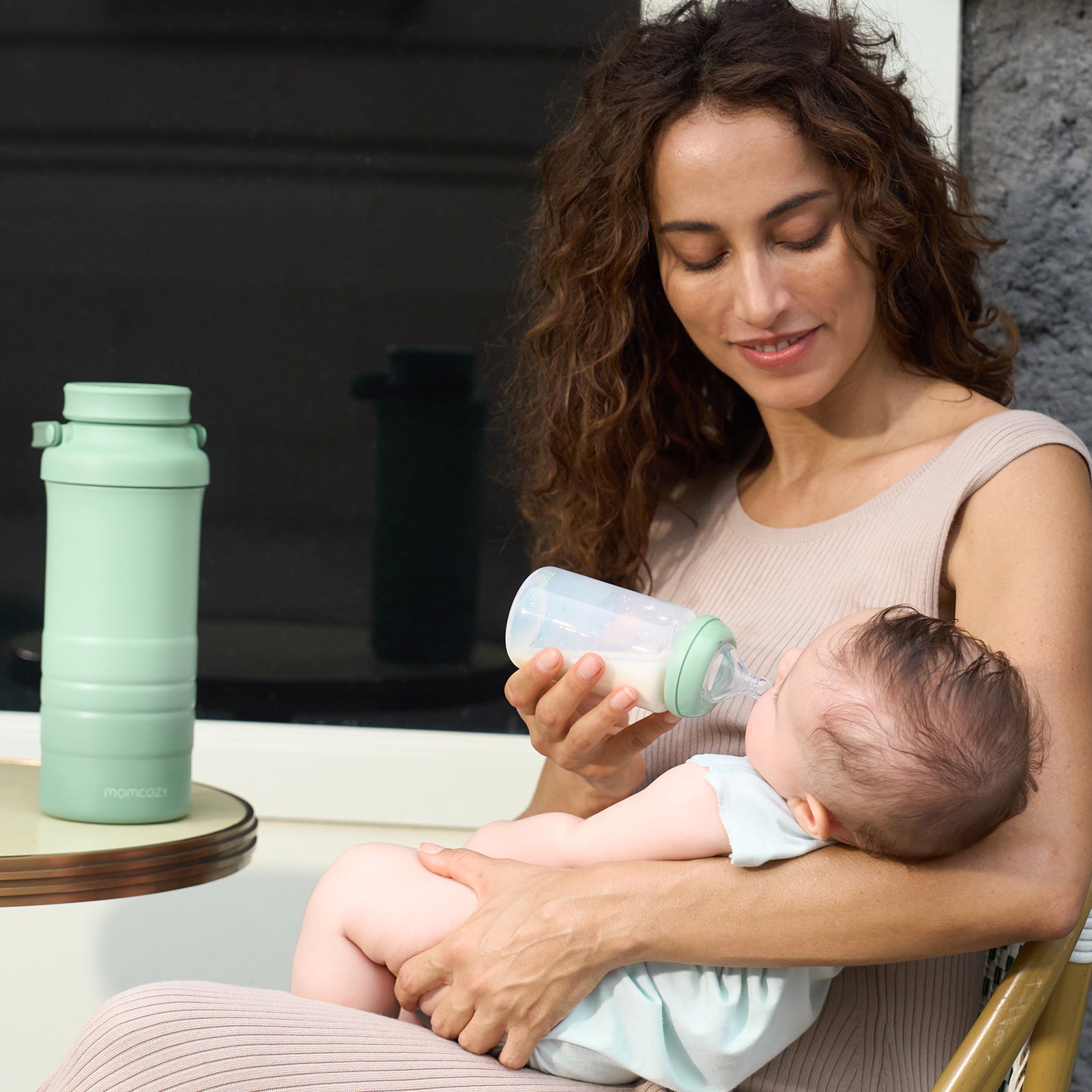 Momcozy Portable Breast Milk Cooler | 22oz Capacity for Traveling